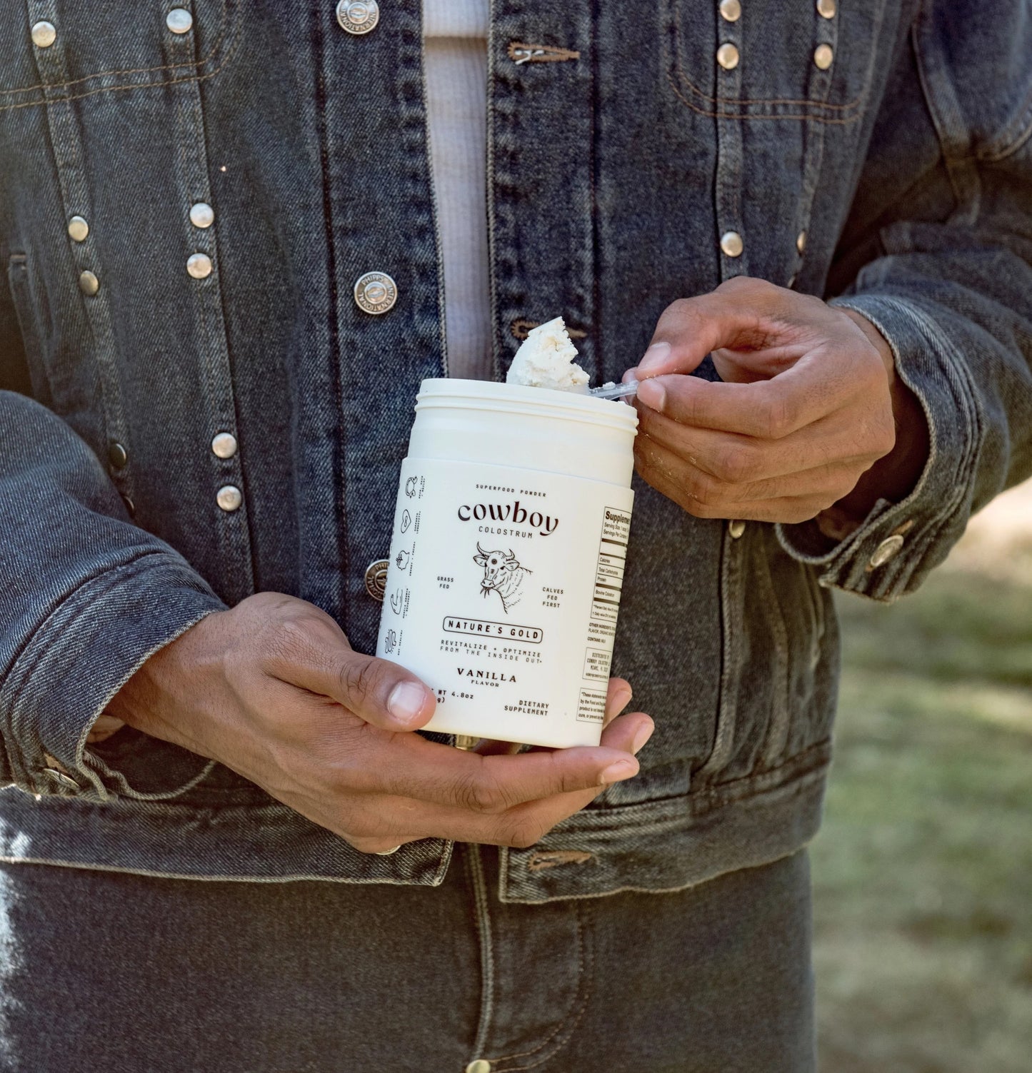 Cowboy Colostrum Powder - Bovine Colostrum Powder for Women & Men - First Day Milking Whole Colostrum - Grass Fed Colostrum Supplement for Gut Health, Immunity, Skin & Hair (Vanilla )