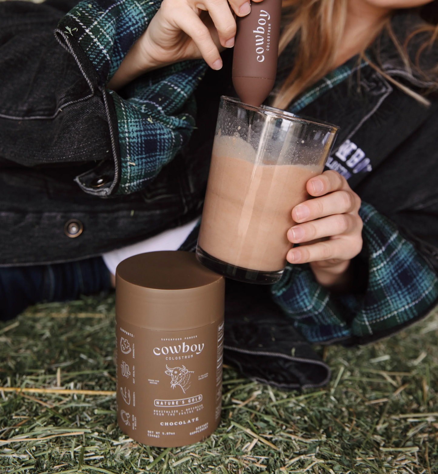 COWBOY COLOSTRUM Powder - Bovine Colostrum Powder for Women & Men - First Day Milking Whole Colostrum - Grass Fed Colostrum Supplement for Gut Health, Immunity, Skin & Hair (Chocolate,)